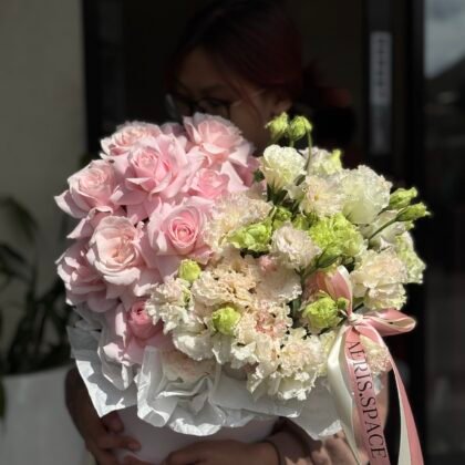 Half Roses + Half Lisianthus in a Box
